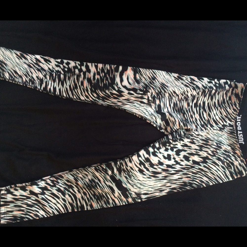 Nike Women's Leggings
